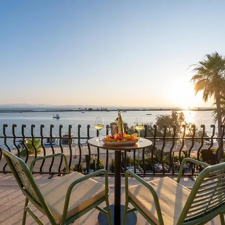 Ra Ξενοδοχείο Altinova (Ayvalik)