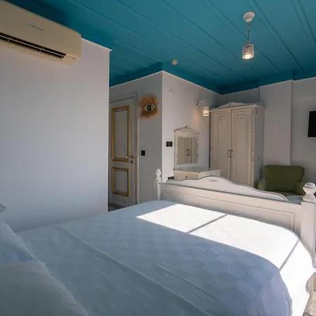 Ra Ξενοδοχείο